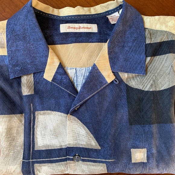 XL Tommy Bahama Silk Camp Shirt - Picture 1 of 1